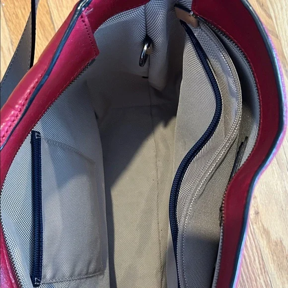 Tumi Red and Brown Leather Bag - Picture 3 of 5